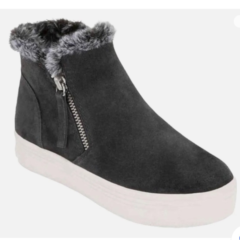 Dolce Vita Suede Boots charcoal color size 7.5